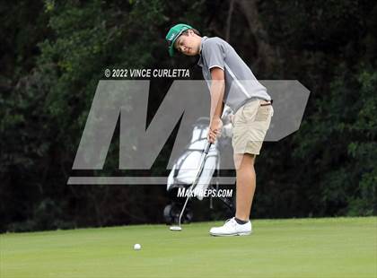 Thumbnail 1 in UIL 2A Golf State Championship photogallery.