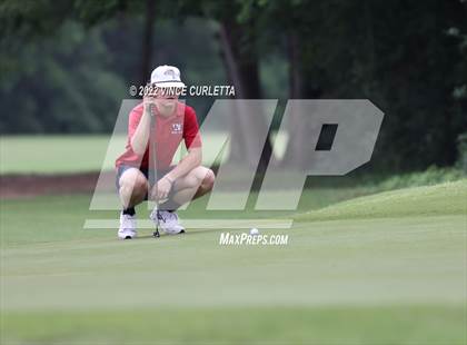 Thumbnail 1 in UIL 2A Golf State Championship photogallery.
