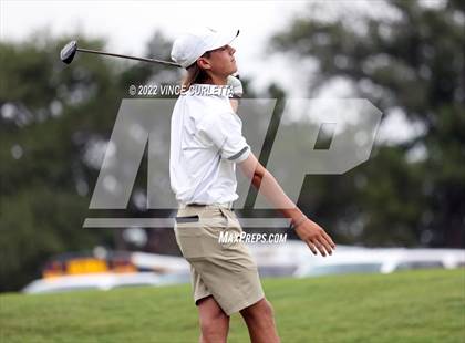 Thumbnail 1 in UIL 2A Golf State Championship photogallery.