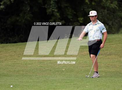 Thumbnail 2 in UIL 2A Golf State Championship photogallery.
