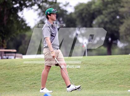 Thumbnail 3 in UIL 2A Golf State Championship photogallery.