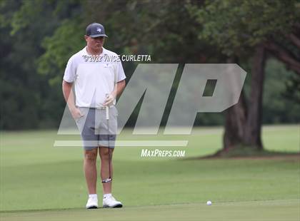 Thumbnail 1 in UIL 2A Golf State Championship photogallery.