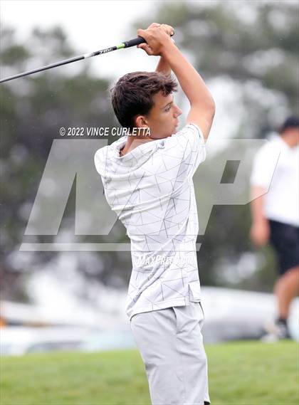 Thumbnail 2 in UIL 2A Golf State Championship photogallery.