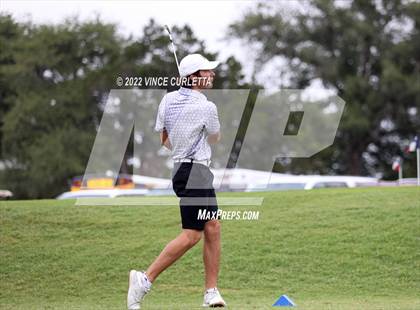Thumbnail 1 in UIL 2A Golf State Championship photogallery.