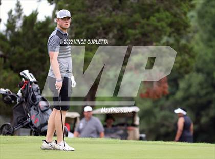 Thumbnail 3 in UIL 2A Golf State Championship photogallery.