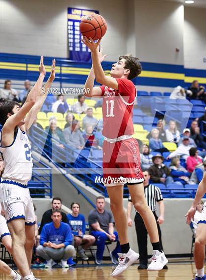 Thumbnail 1 in Christoval vs Lipan (Lipan HD Howard Classic) photogallery.