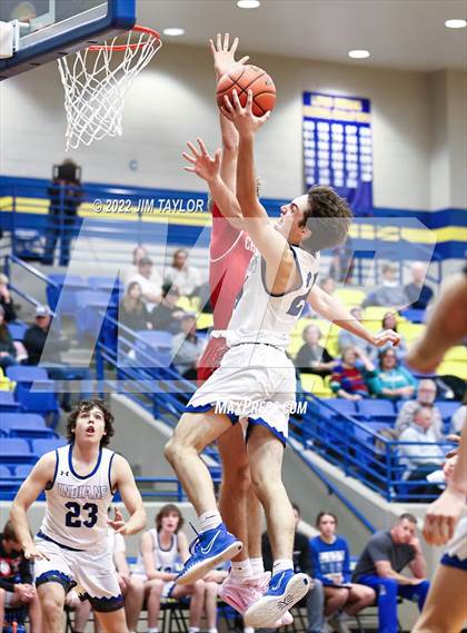 Thumbnail 2 in Christoval vs Lipan (Lipan HD Howard Classic) photogallery.