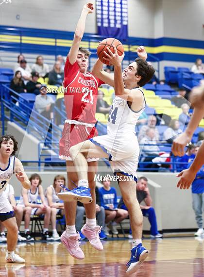 Thumbnail 3 in Christoval vs Lipan (Lipan HD Howard Classic) photogallery.
