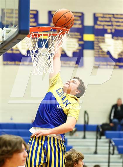 Thumbnail 3 in Christoval vs Lipan (Lipan HD Howard Classic) photogallery.