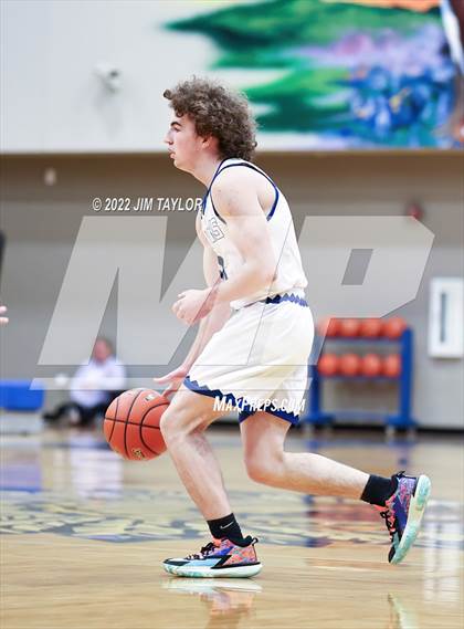 Thumbnail 2 in Christoval vs Lipan (Lipan HD Howard Classic) photogallery.