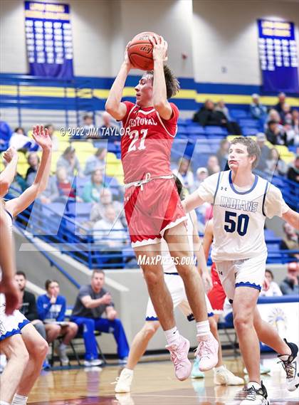Thumbnail 2 in Christoval vs Lipan (Lipan HD Howard Classic) photogallery.