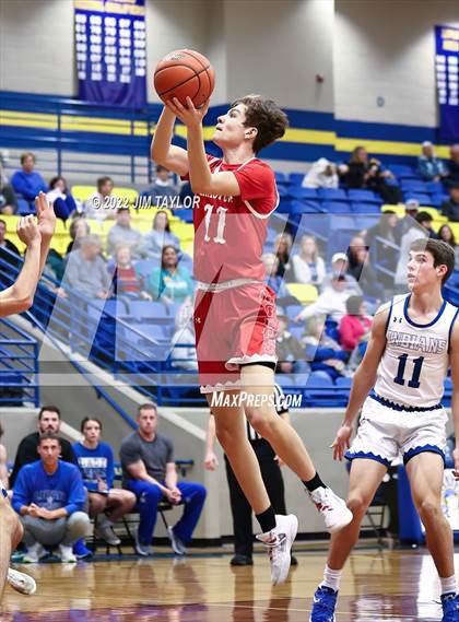 Thumbnail 3 in Christoval vs Lipan (Lipan HD Howard Classic) photogallery.