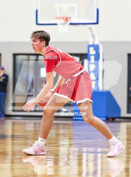 Thumbnail 1 in Christoval vs Lipan (Lipan HD Howard Classic) photogallery.