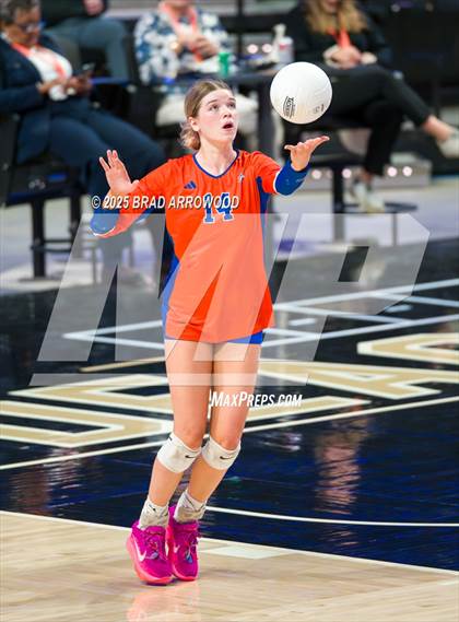 Thumbnail 2 in D.H. Conley vs Marvin Ridge (NCHSAA 7A Final) photogallery.