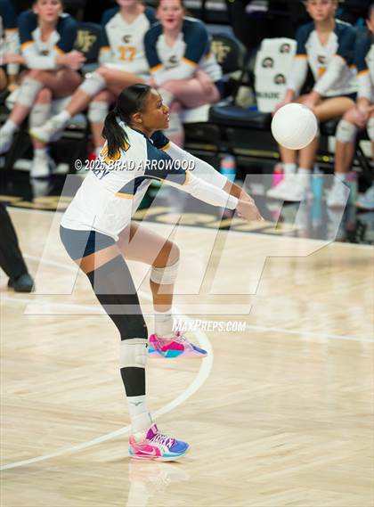 Thumbnail 2 in D.H. Conley vs Marvin Ridge (NCHSAA 7A Final) photogallery.