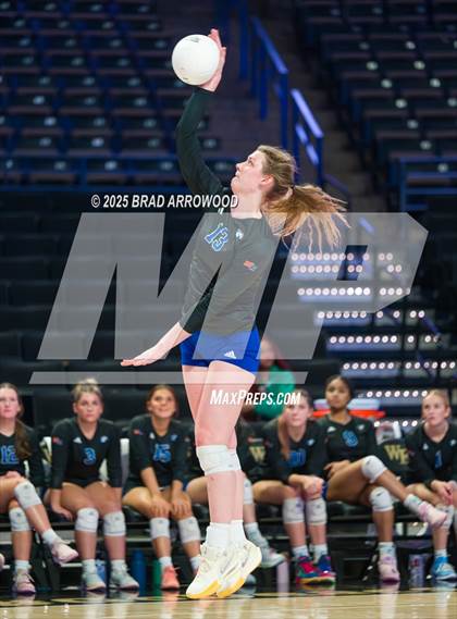 Thumbnail 3 in D.H. Conley vs Marvin Ridge (NCHSAA 7A Final) photogallery.