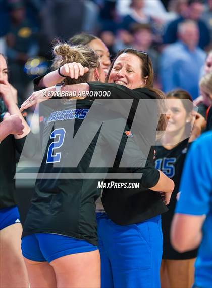 Thumbnail 2 in D.H. Conley vs Marvin Ridge (NCHSAA 7A Final) photogallery.