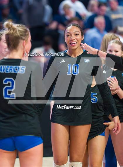 Thumbnail 2 in D.H. Conley vs Marvin Ridge (NCHSAA 7A Final) photogallery.