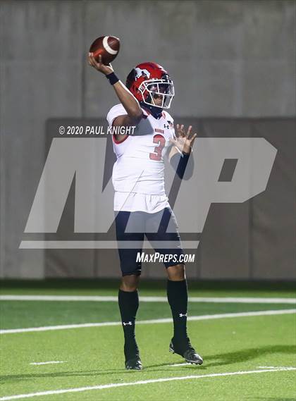 Thumbnail 3 in Manor vs. Weiss photogallery.
