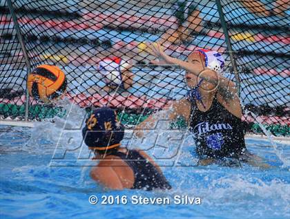 Thumbnail 1 in Temescal Canyon vs. Warren (America's Finest City Tournament) photogallery.