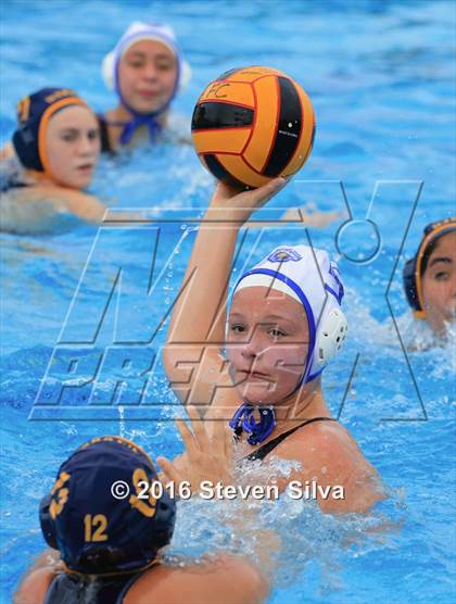 Thumbnail 1 in Temescal Canyon vs. Warren (America's Finest City Tournament) photogallery.