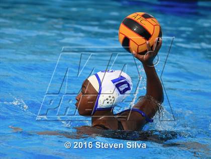 Thumbnail 3 in Temescal Canyon vs. Warren (America's Finest City Tournament) photogallery.