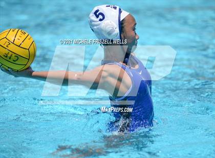 Thumbnail 3 in Mater Dei Catholic vs. Mira Mesa (CIF San Diego Section D1 Quarterfinal) photogallery.