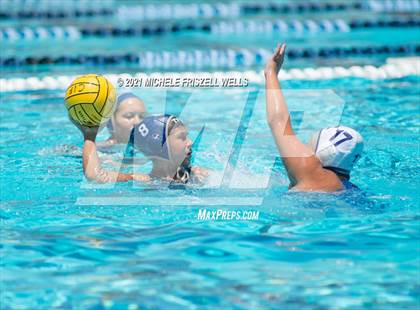 Thumbnail 1 in Mater Dei Catholic vs. Mira Mesa (CIF San Diego Section D1 Quarterfinal) photogallery.
