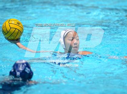 Thumbnail 2 in Mater Dei Catholic vs. Mira Mesa (CIF San Diego Section D1 Quarterfinal) photogallery.