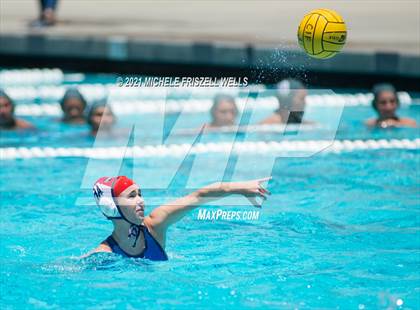 Thumbnail 2 in Mater Dei Catholic vs. Mira Mesa (CIF San Diego Section D1 Quarterfinal) photogallery.