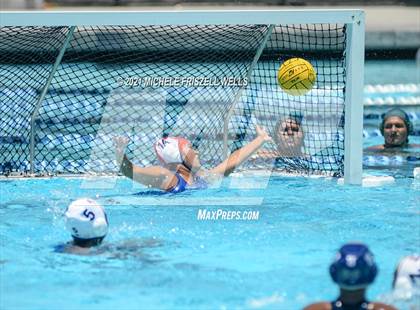 Thumbnail 3 in Mater Dei Catholic vs. Mira Mesa (CIF San Diego Section D1 Quarterfinal) photogallery.