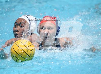 Thumbnail 1 in Mater Dei Catholic vs. Mira Mesa (CIF San Diego Section D1 Quarterfinal) photogallery.