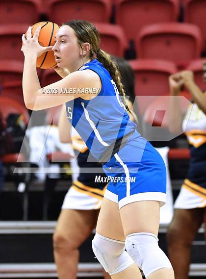 Thumbnail 2 in Democracy Prep vs Needles (NIAA 2A State Final) photogallery.