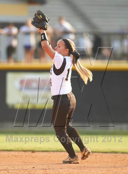 Thumbnail 3 in Pope @ Sprayberry photogallery.