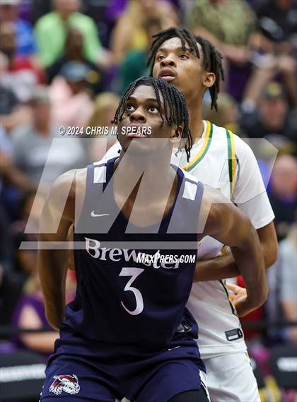 Thumbnail 2 in Brewster Academy National vs. Oak Ridge photogallery.