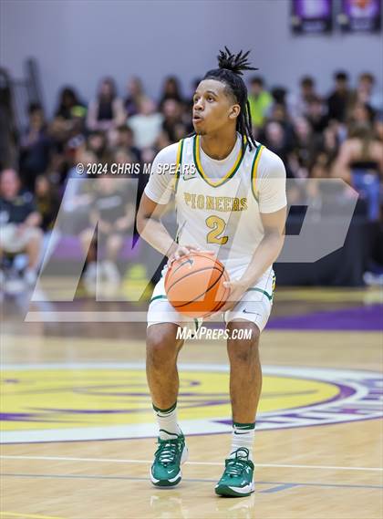 Thumbnail 1 in Brewster Academy National vs. Oak Ridge photogallery.