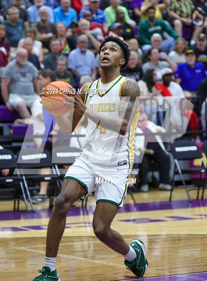 Thumbnail 2 in Brewster Academy National vs. Oak Ridge photogallery.