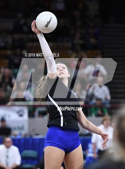 Thumbnail 2 in Discovery Canyon vs. Longmont (CHSAA 4A Playoff) photogallery.