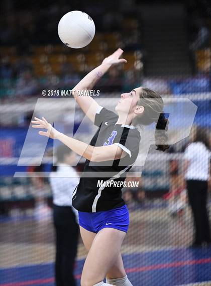 Thumbnail 2 in Discovery Canyon vs. Longmont (CHSAA 4A Playoff) photogallery.