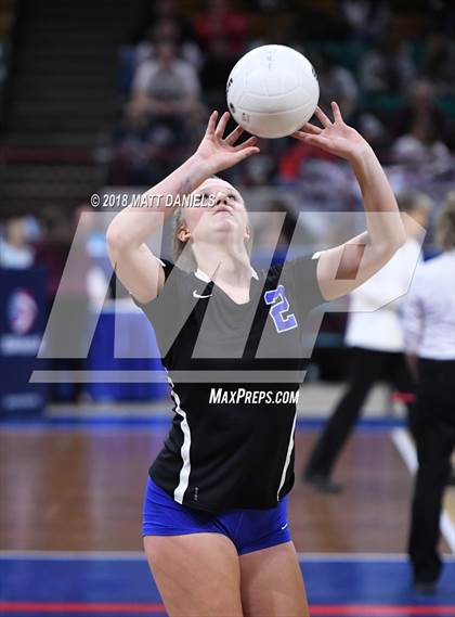 Thumbnail 2 in Discovery Canyon vs. Longmont (CHSAA 4A Playoff) photogallery.