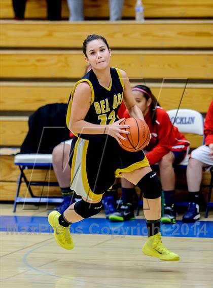Thumbnail 2 in Pleasant Grove vs Del Oro (Sasha Brown Memorial Tournament) photogallery.