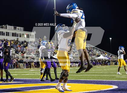 Thumbnail 2 in Tupelo @ DeSoto Central photogallery.