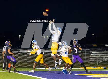 Thumbnail 2 in Tupelo @ DeSoto Central photogallery.