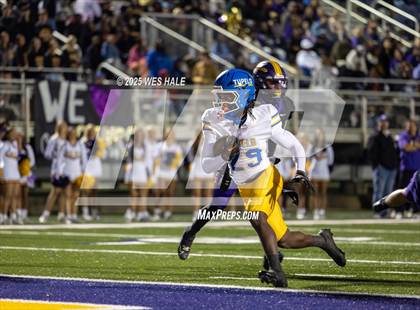 Thumbnail 2 in Tupelo @ DeSoto Central photogallery.