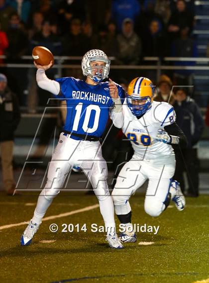 Thumbnail 2 in Rockhurst vs. Howell photogallery.