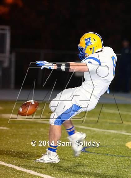 Thumbnail 3 in Rockhurst vs. Howell photogallery.