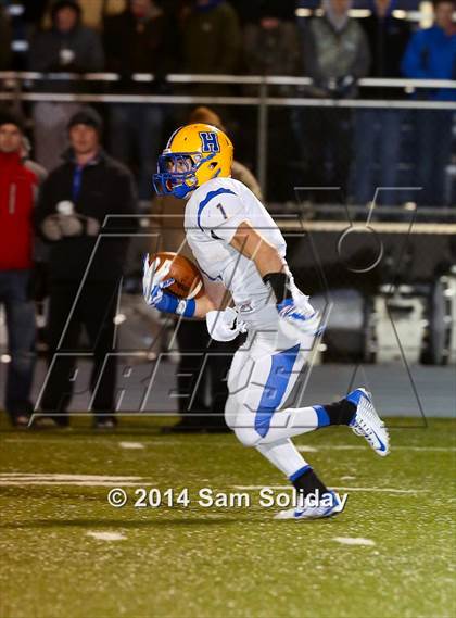 Thumbnail 2 in Rockhurst vs. Howell photogallery.