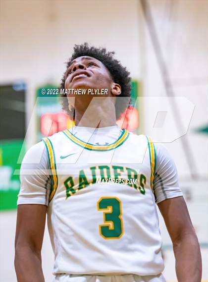 Thumbnail 2 in Pine Forest vs. Richmond (NCHSAA 3A - Third Round) photogallery.