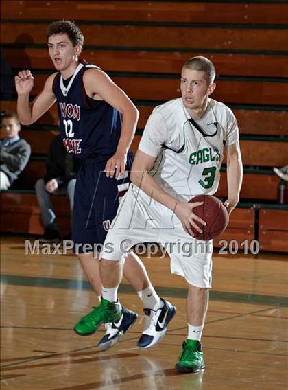 Thumbnail 2 in El Camino vs. Union Mine (Mesa Verde Tournament) photogallery.