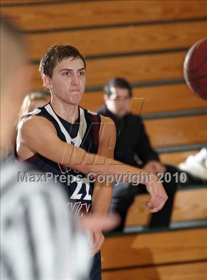 Thumbnail 2 in El Camino vs. Union Mine (Mesa Verde Tournament) photogallery.